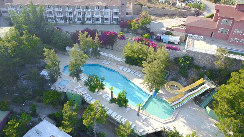 Larissa Hill Beach Hotel Konaklı Екстериор снимка